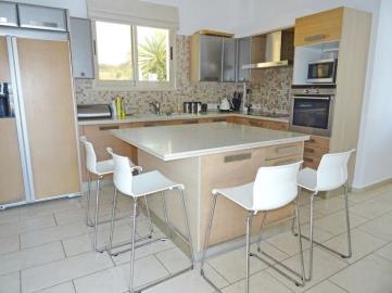 45869-detached-villa-for-sale-in-agios-georgios_full