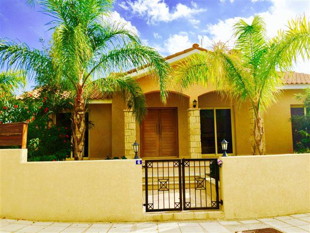 Image No.1-3 Bed House/Villa for sale