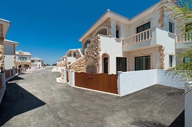 Image No.10-3 Bed House/Villa for sale
