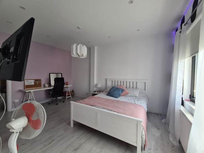 Image No.3-4 Bed House/Villa for sale