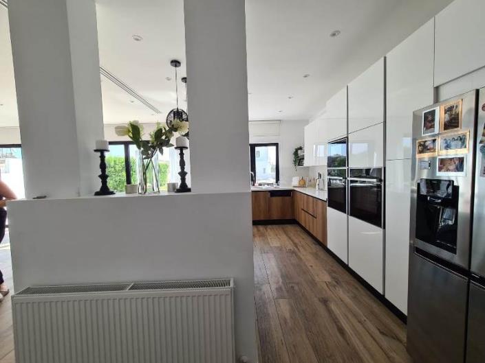 Image No.34-4 Bed House/Villa for sale