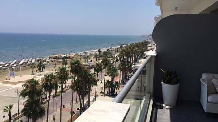 Image No.2-Appartement de 3 chambres à vendre à Finikoudes