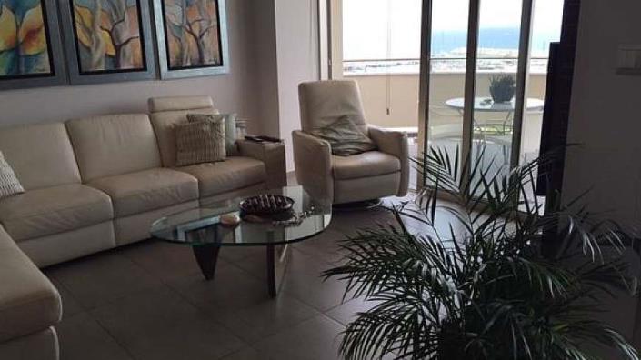 Image No.10-Appartement de 3 chambres à vendre à Finikoudes