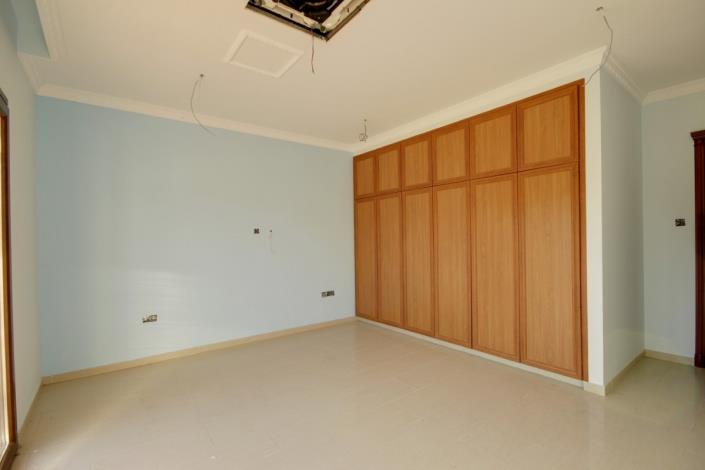 Image No.4-4 Bed Bungalow for sale