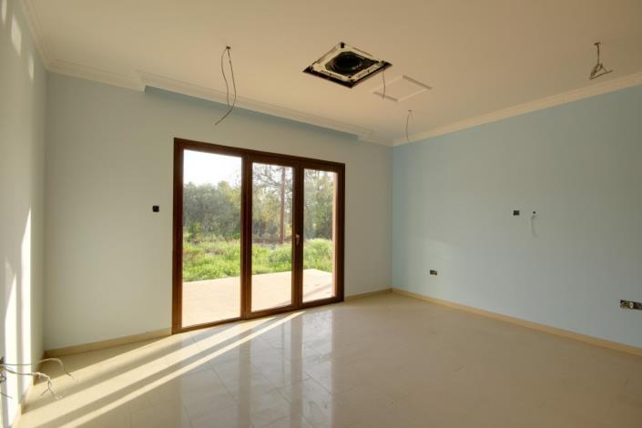 Image No.16-4 Bed Bungalow for sale