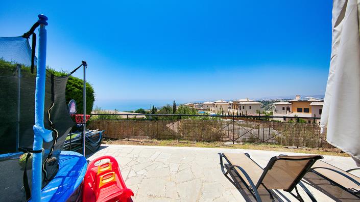 Image No.15-3 Bed Apartment for sale