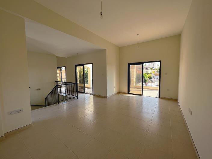 Image No.27-3 Bed Villa for sale