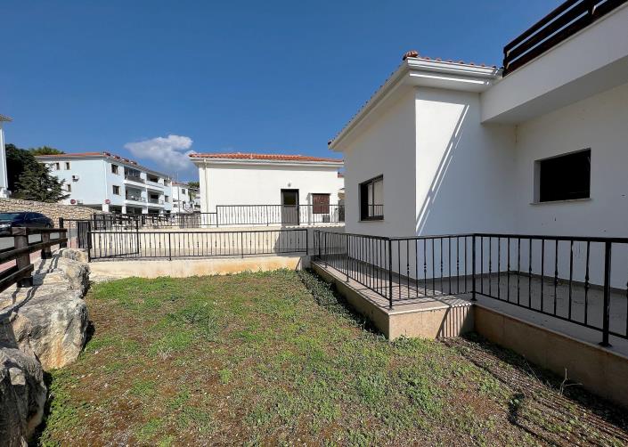 Image No.26-3 Bed Villa for sale