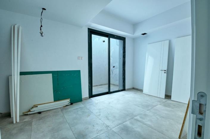 Image No.23-5 Bed House/Villa for sale