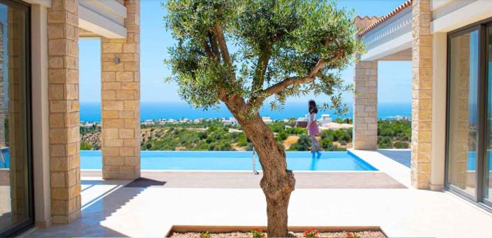 Image No.7-7 Bed Villa for sale