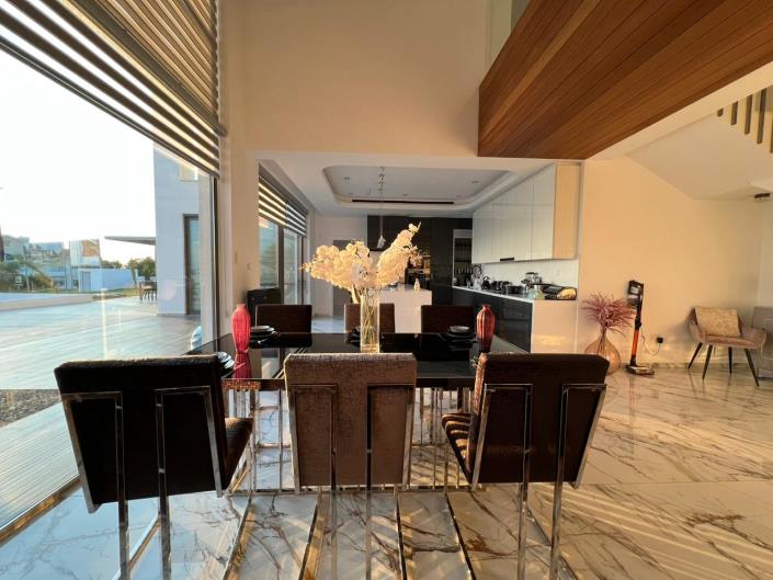 Image No.8-4 Bed House/Villa for sale