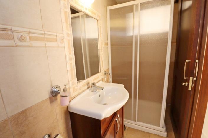 Image No.28-4 Bed Bungalow for sale