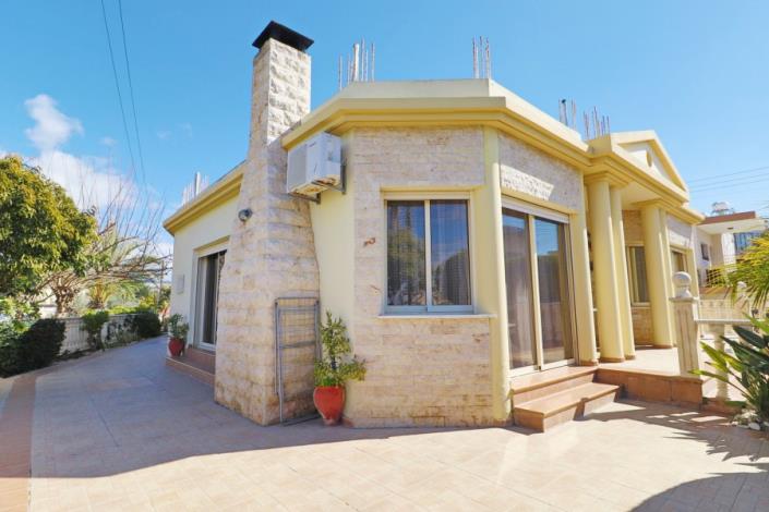 Image No.37-4 Bed Bungalow for sale