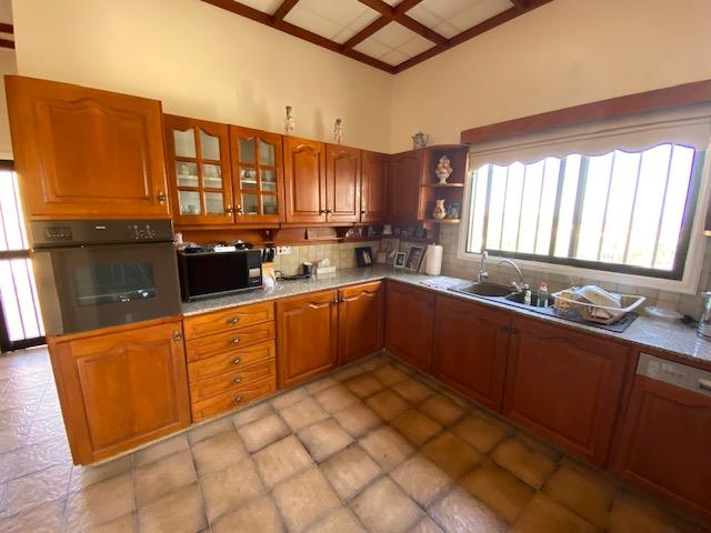 Image No.4-4 Bed House/Villa for sale