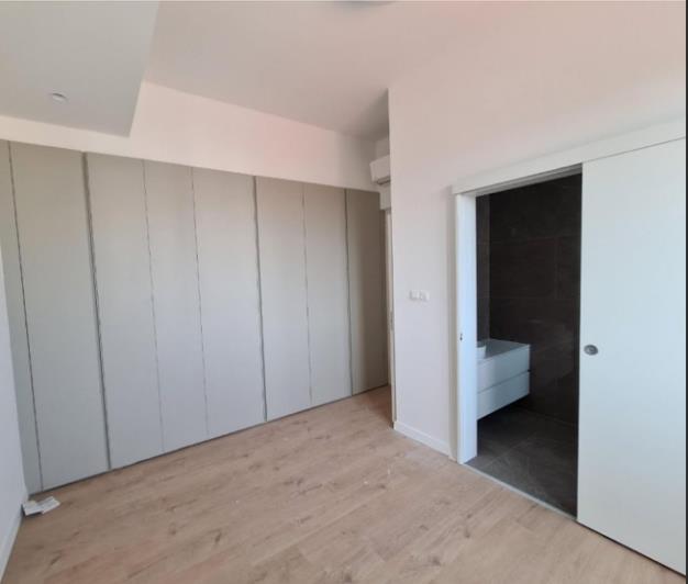 Image No.9-3 Bed Apartment for sale