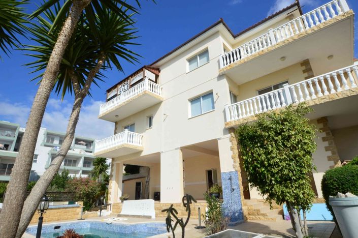 Image No.47-3 Bed Villa for sale
