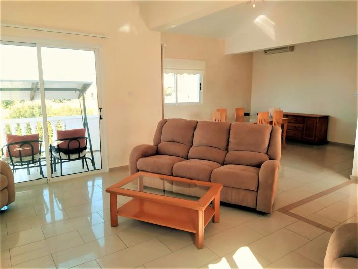 Image No.72-3 Bed Villa for sale