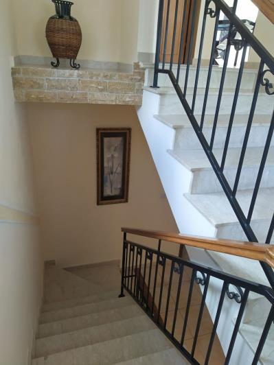 Image No.69-3 Bed Villa for sale