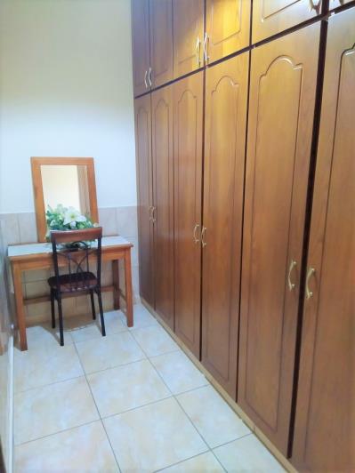 Image No.58-3 Bed Villa for sale