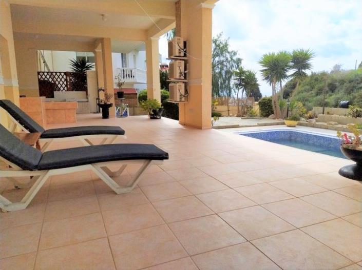 Image No.90-3 Bed Villa for sale