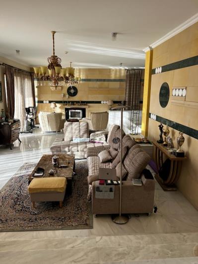 Image No.3-Maison / Villa de 5 chambres à vendre à Konia