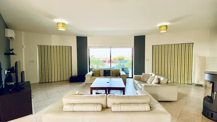 Image No.7-Maison / Villa de 4 chambres à vendre à Aphrodite Hills