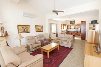 49749-bungalow-for-sale-in-peyia_full