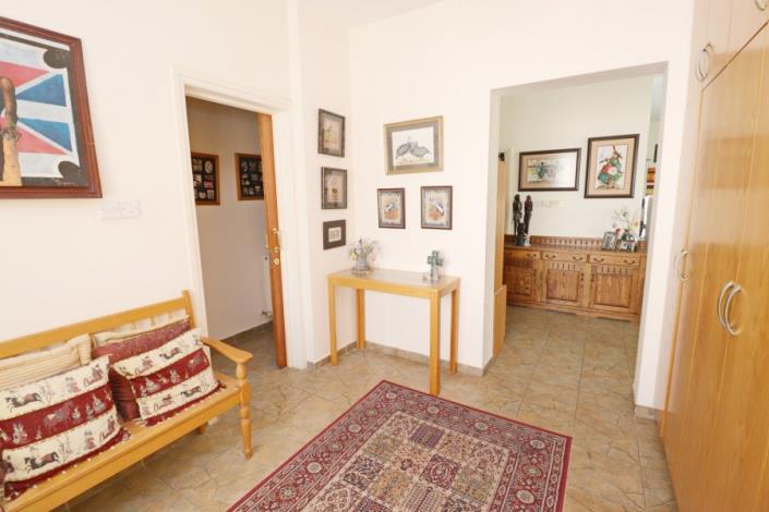 Image No.20-3 Bed Bungalow for sale