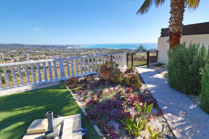 Image No.35-3 Bed Bungalow for sale