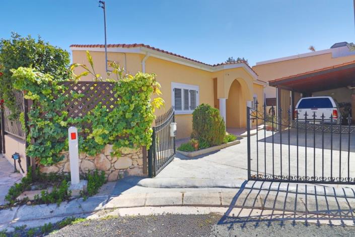 Image No.43-3 Bed Bungalow for sale