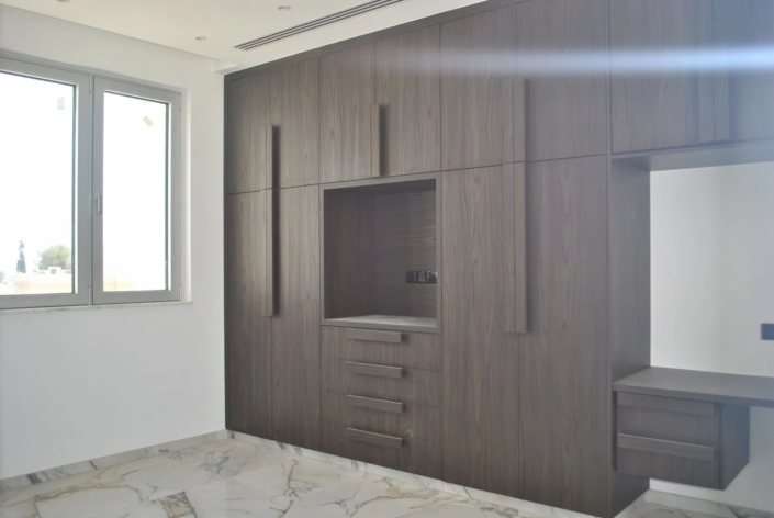 Image No.10-5 Bed House/Villa for sale