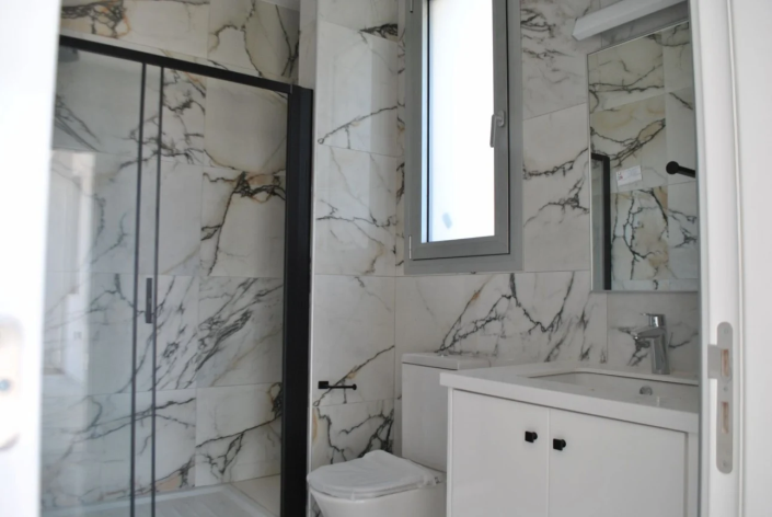 Image No.13-5 Bed House/Villa for sale