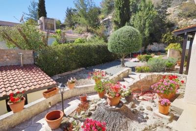 50309-bungalow-for-sale-in-kamares_full