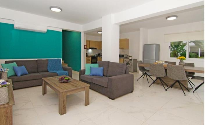 Image No.2-Villa de 3 chambres à vendre à Ayia Napa