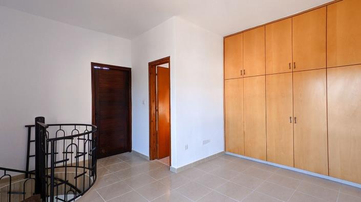 Image No.7-Maison / Villa de 3 chambres à vendre à Stroumpi