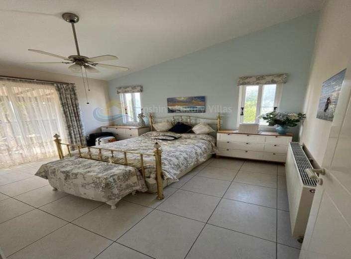 Image No.12-4 Bed Bungalow for sale