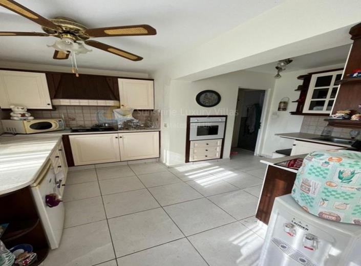 Image No.23-4 Bed Bungalow for sale