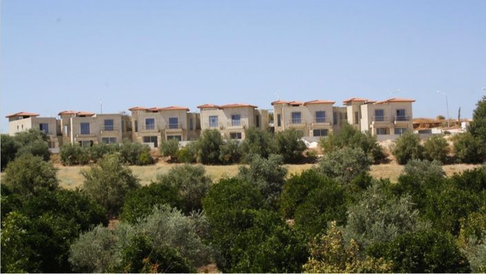 Image No.14-3 Bed Townhouse for sale