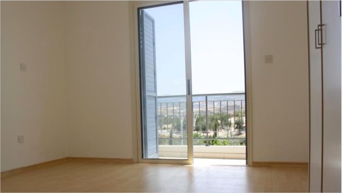 Image No.5-3 Bed Townhouse for sale