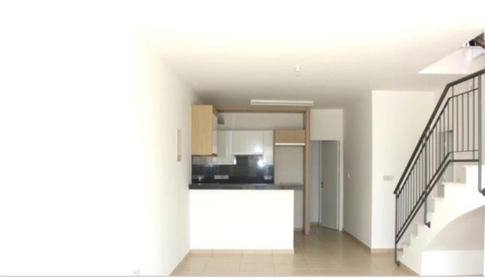 Image No.2-3 Bed Townhouse for sale