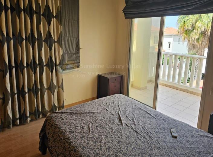 Image No.8-3 Bed Villa for sale