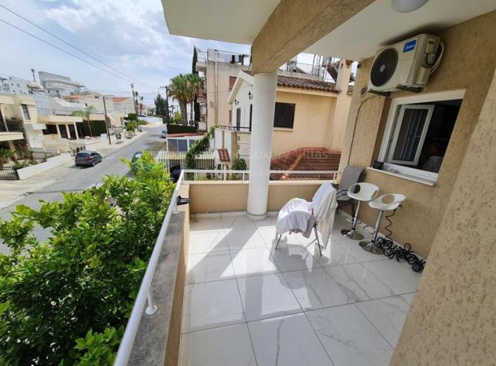 Image No.10-3 Bed Apartment for sale