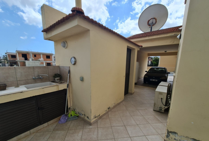 Image No.5-Maison / Villa de 4 chambres à vendre à Aradippou