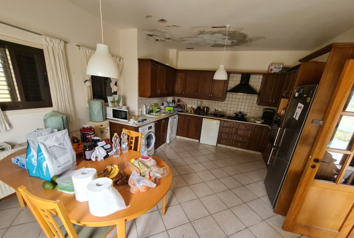 Image No.9-Maison / Villa de 4 chambres à vendre à Aradippou