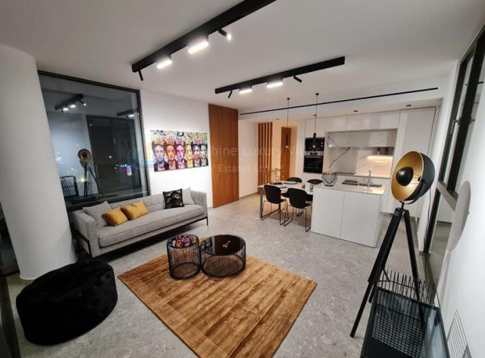 Image No.10-2 Bed Apartment for sale