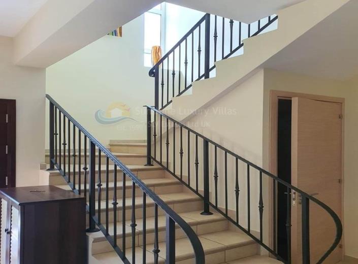 Image No.7-Maison / Villa de 5 chambres à vendre à Pylas