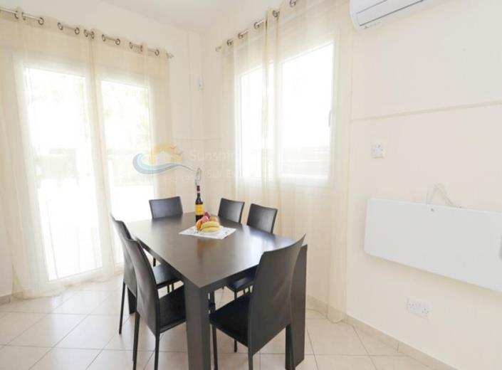 Image No.8-3 Bed Villa for sale