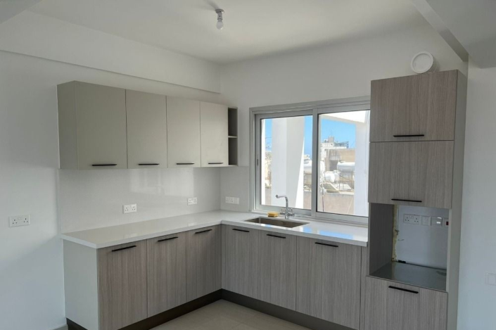 Image No.18-3 Bed Apartment for sale