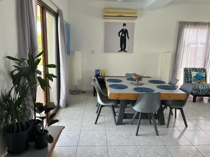 Image No.5-Villa de 4 chambres à vendre à Timi