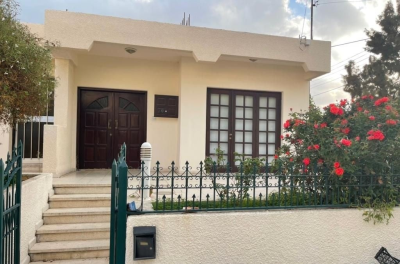 Maison / Villa de 3 chambres à vendre à Aradippou